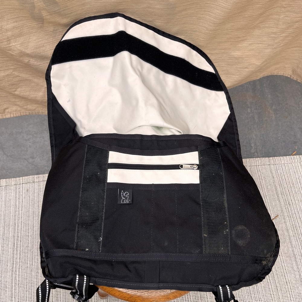 Vintage Chrome Industries Messenger Bag - Picture 2 of 5